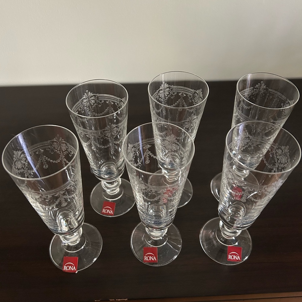 Vintage etched lace pattern crystal Flutes Set
